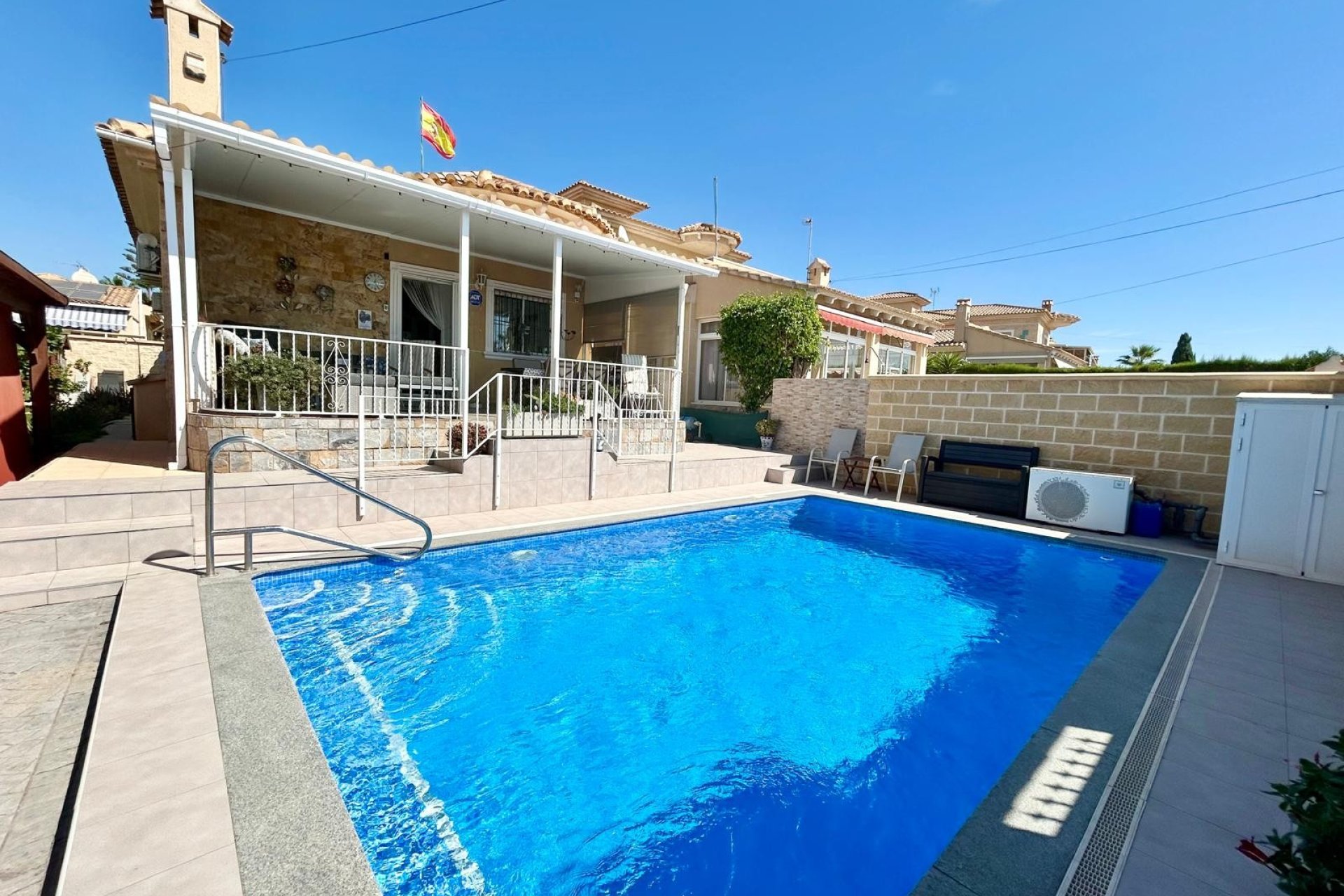 Revente - Villa -
Torrevieja - La Siesta