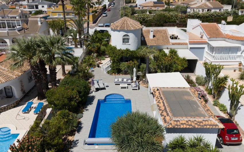 Revente - Villa -
Torrevieja - La Siesta