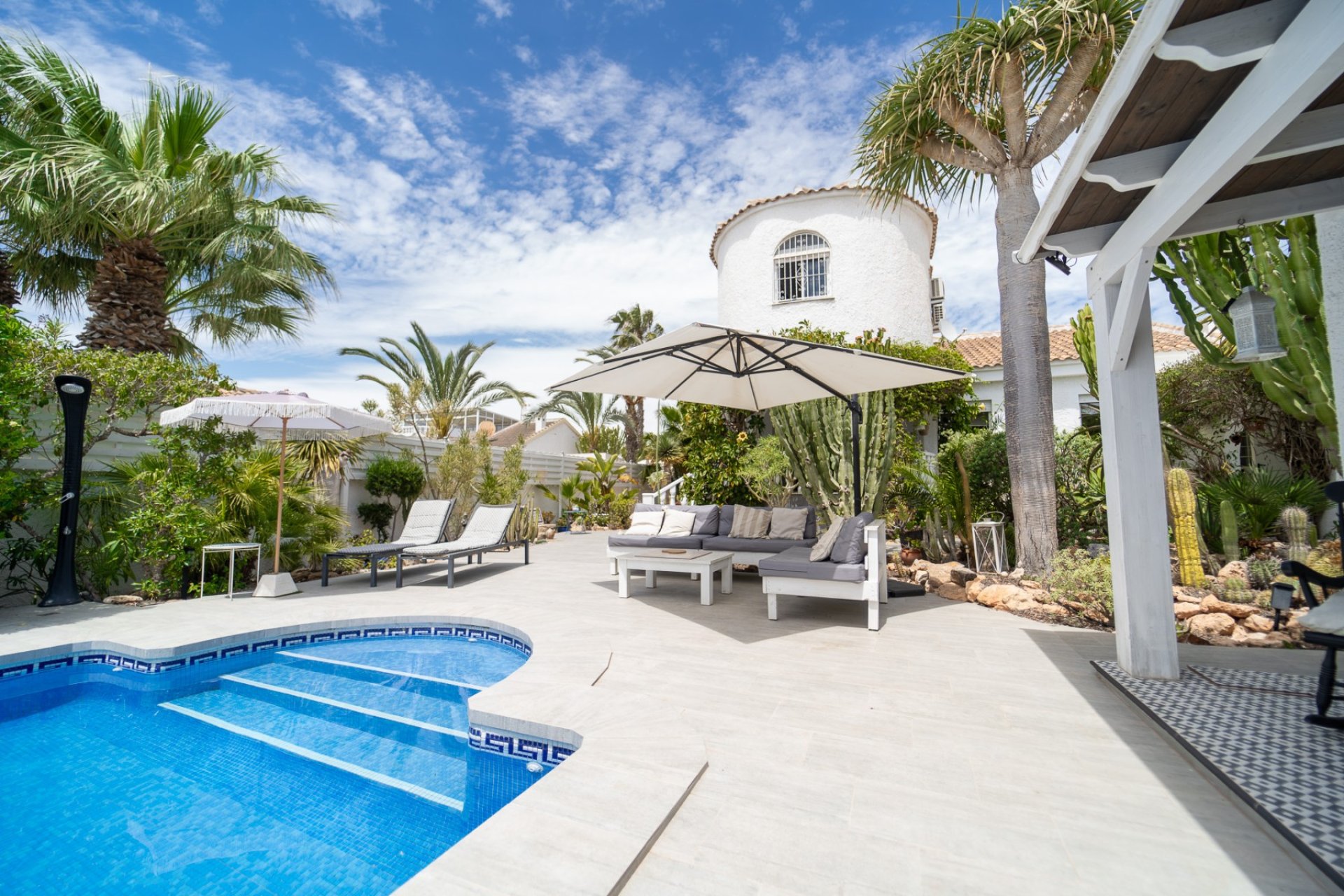 Revente - Villa -
Torrevieja - La Siesta