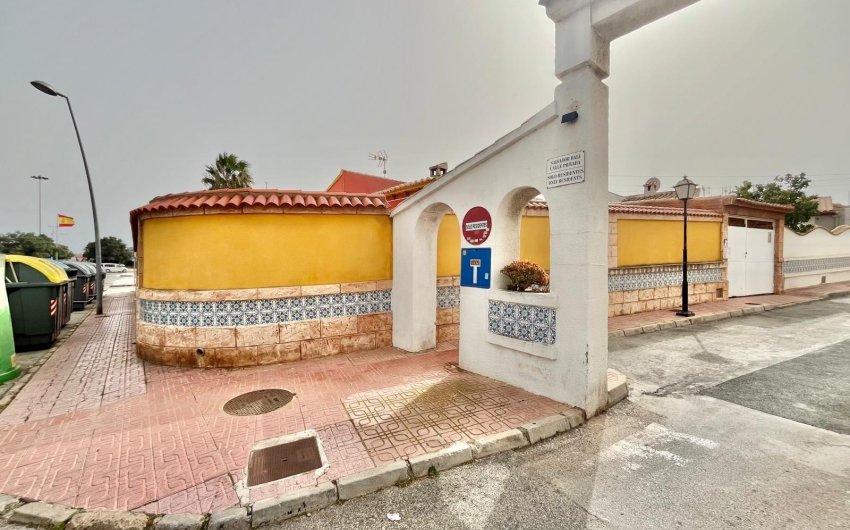 Revente - Villa -
Torrevieja - Los Balcones - Los Altos del Edén