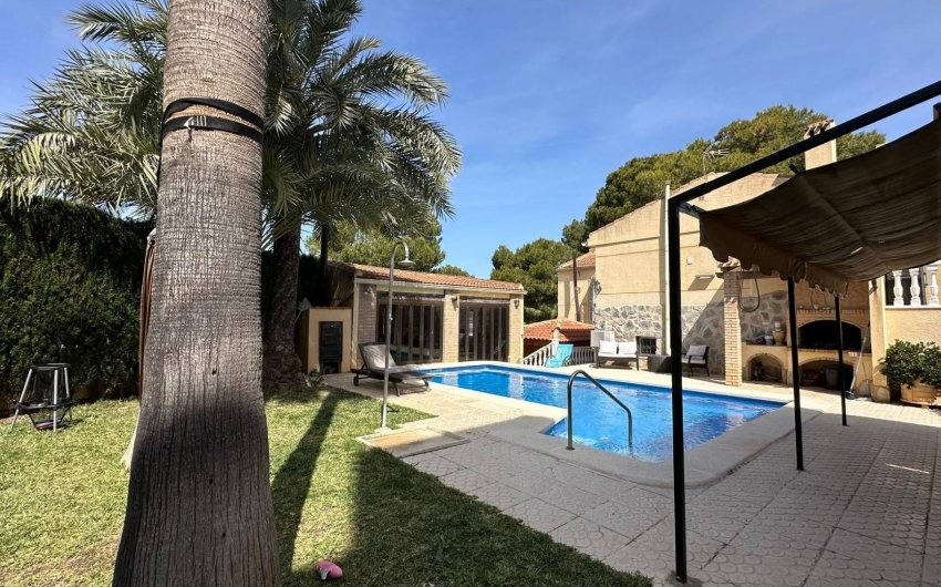 Revente - Villa -
Torrevieja - Los Balcones - Los Altos del Edén