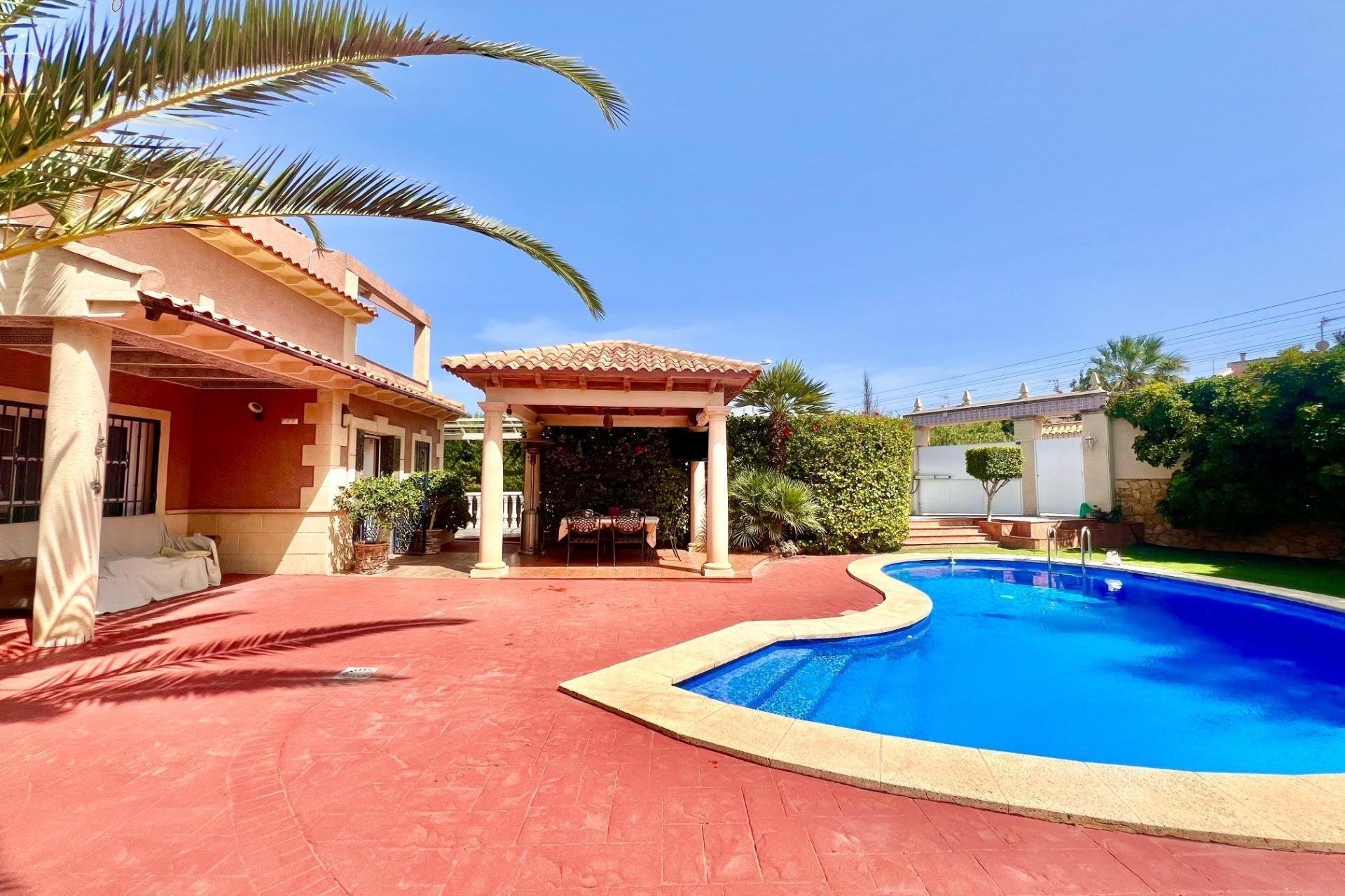 Revente - Villa -
Torrevieja - Los Balcones - Los Altos del Edén