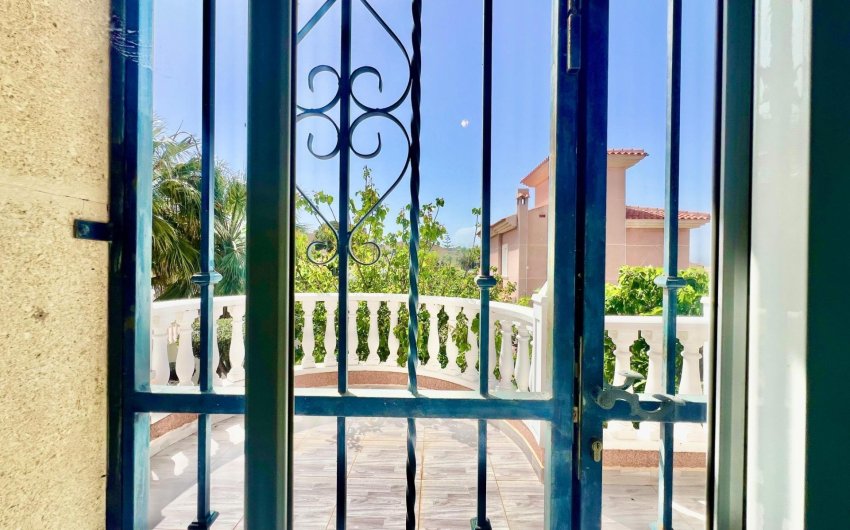 Revente - Villa -
Torrevieja - Los Balcones - Los Altos del Edén