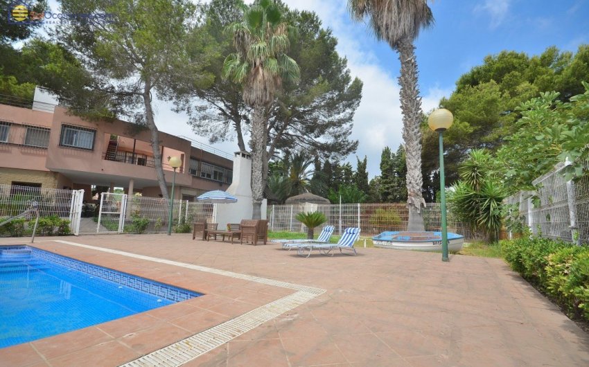 Revente - Villa -
Torrevieja - Los Balcones