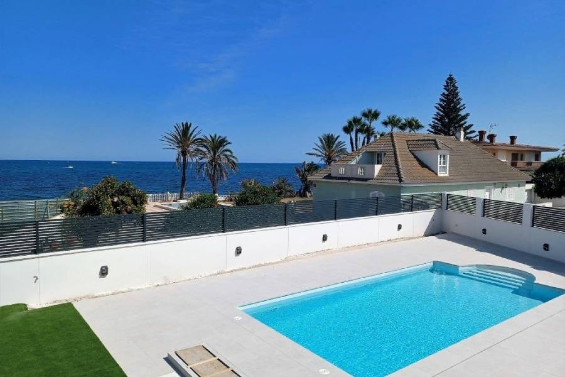 Revente - Villa -
Torrevieja - Los Balcones