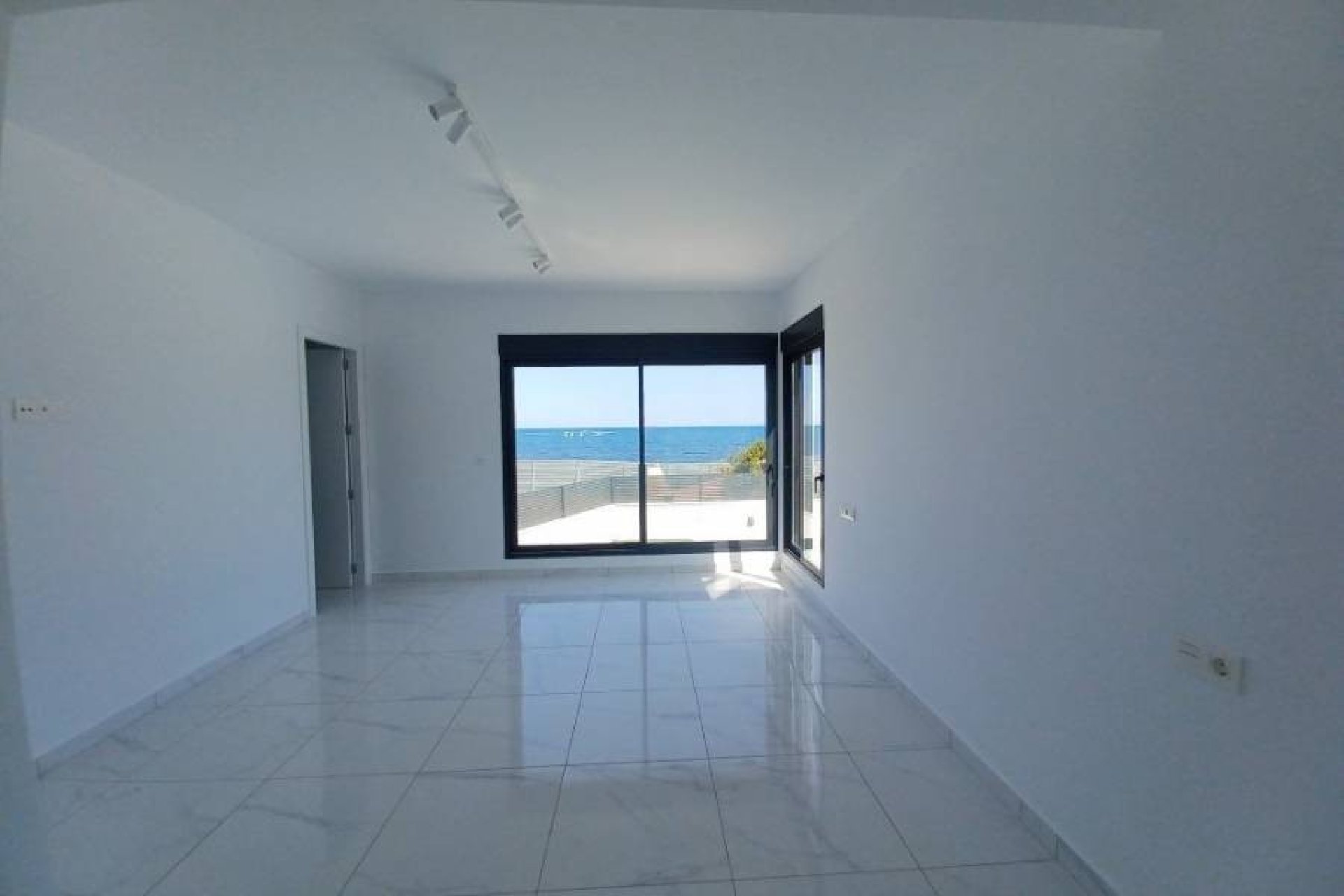 Revente - Villa -
Torrevieja - Los Balcones