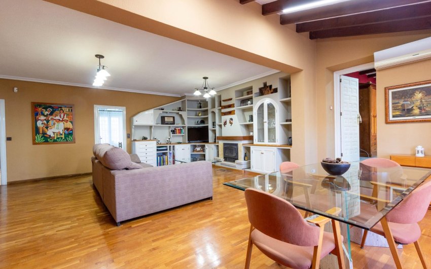 Revente - Villa -
Torrevieja - Los Balcones