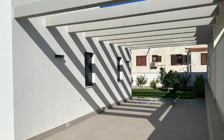 Revente - Villa -
Torrevieja - Los Balcones