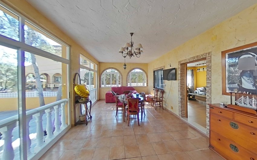 Revente - Villa -
Torrevieja - Los Balcones