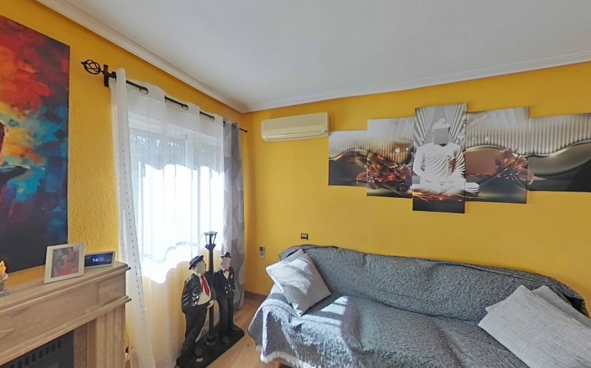 Revente - Villa -
Torrevieja - Los Balcones