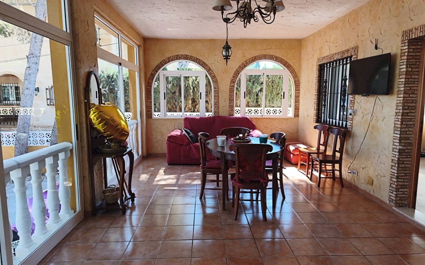 Revente - Villa -
Torrevieja - Los Balcones