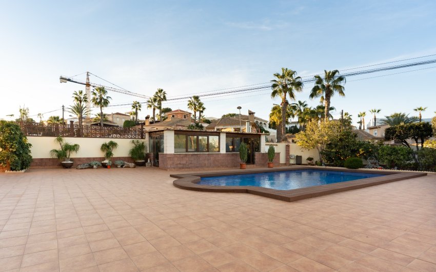 Revente - Villa -
Torrevieja - Los Balcones