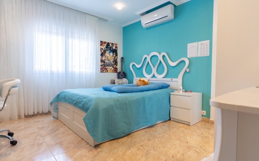 Revente - Villa -
Torrevieja - Los Balcones