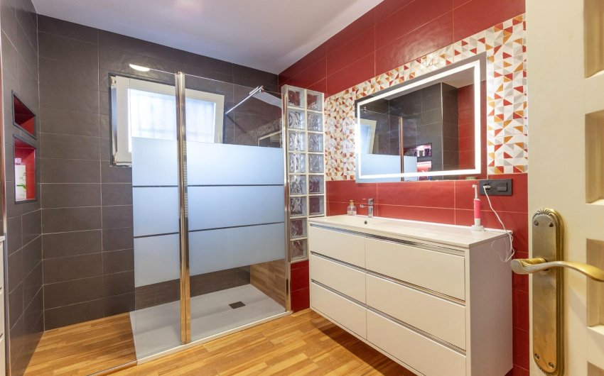 Revente - Villa -
Torrevieja - Los Balcones