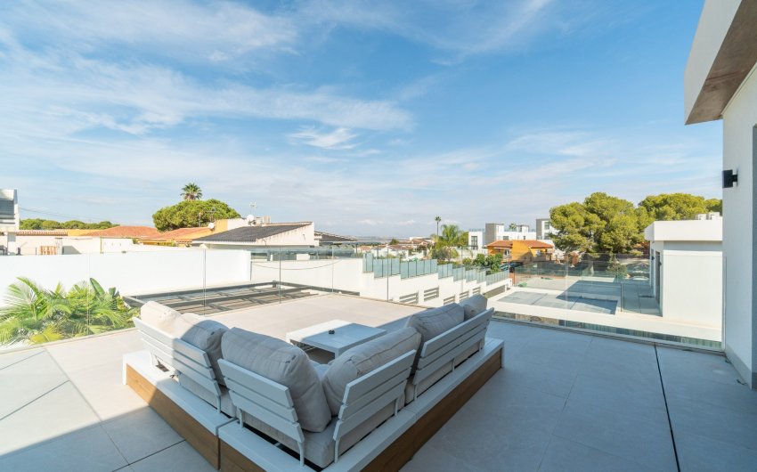 Revente - Villa -
Torrevieja - Los Balcones