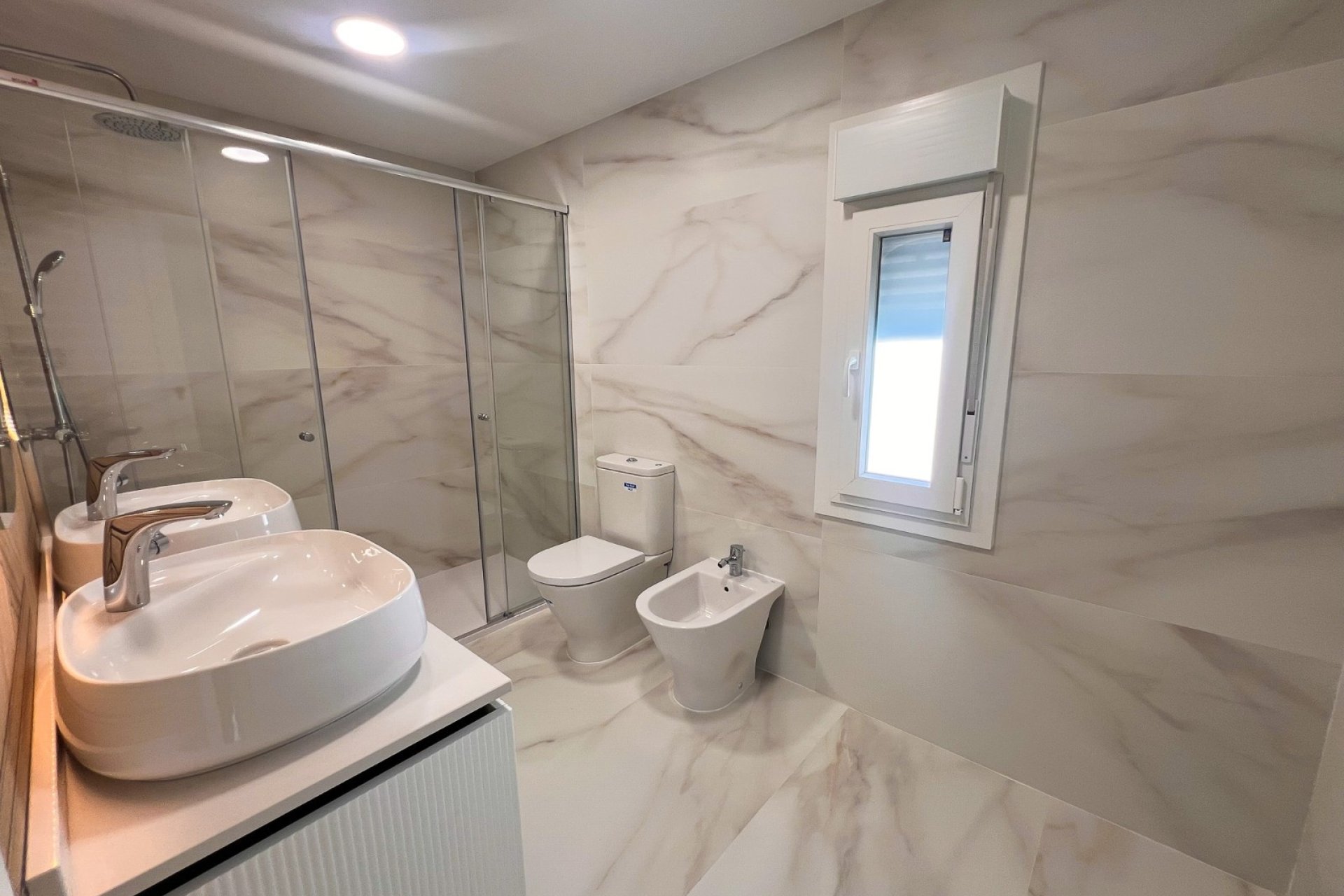 Revente - Villa -
Torrevieja - Los Balcones
