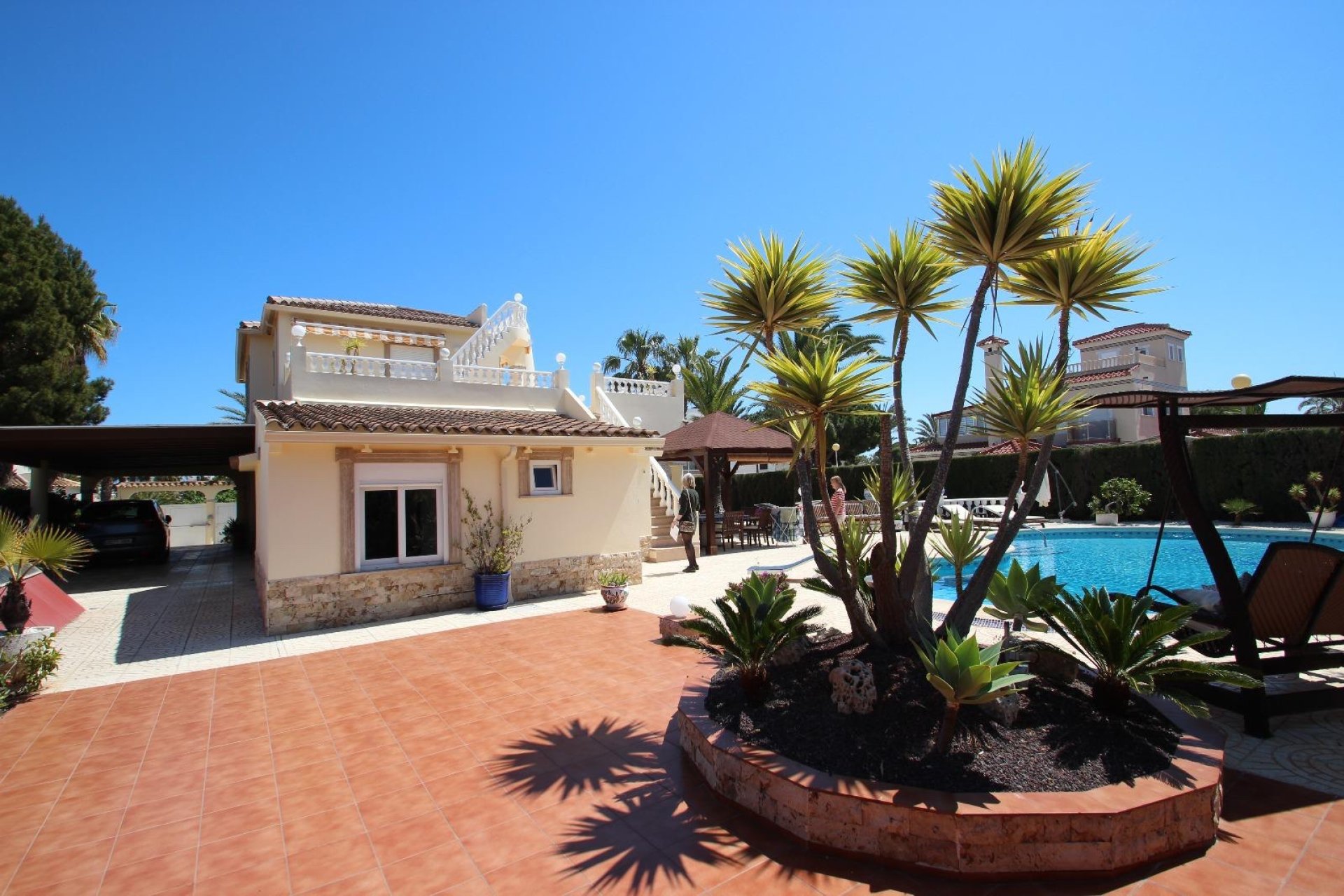 Revente - Villa -
Torrevieja - Punta Prima