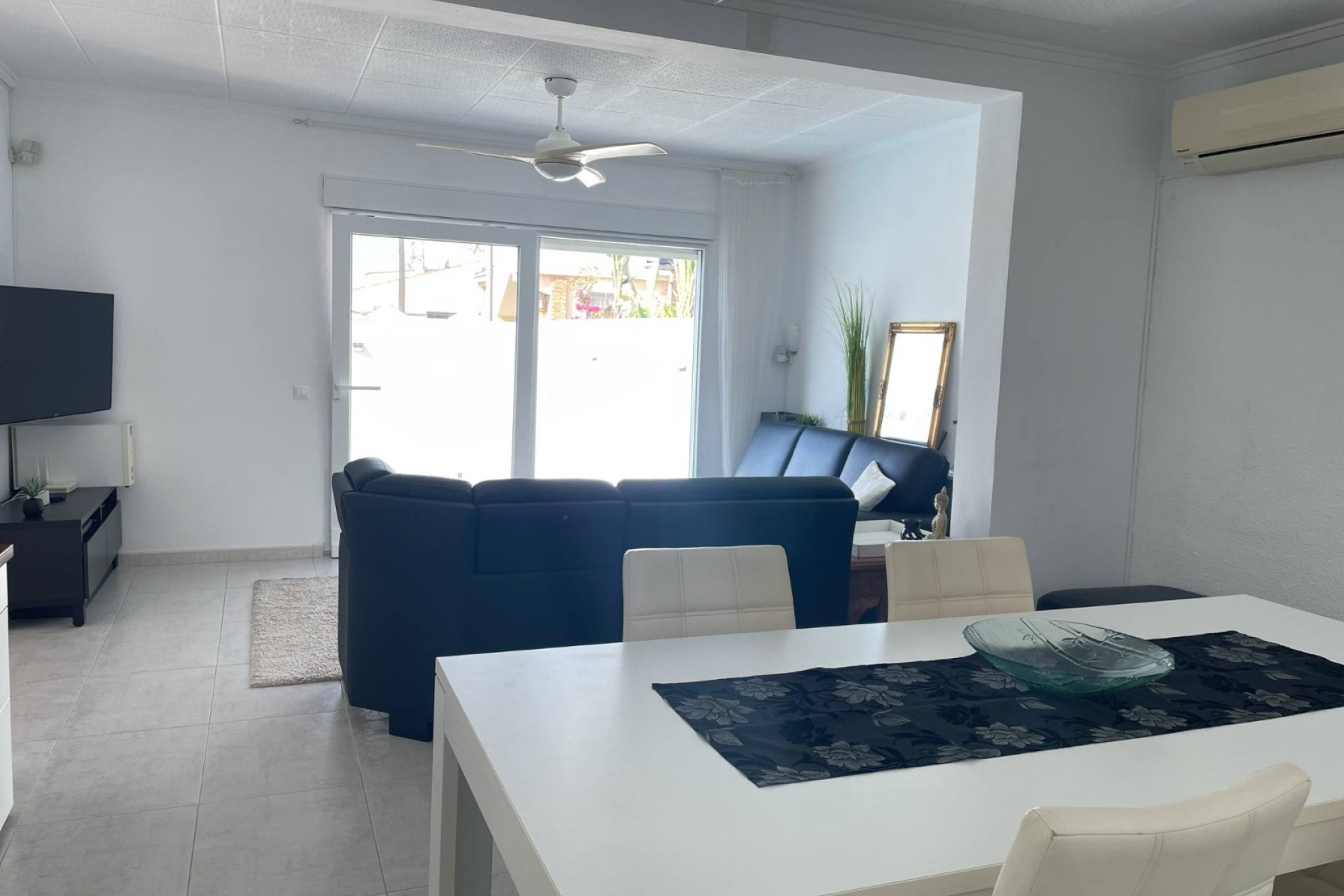 Revente - Villa -
Torrevieja - San Luis