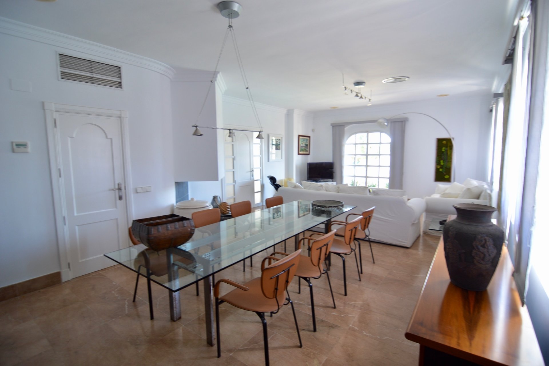 Revente - Villa -
Torrevieja - Torreta