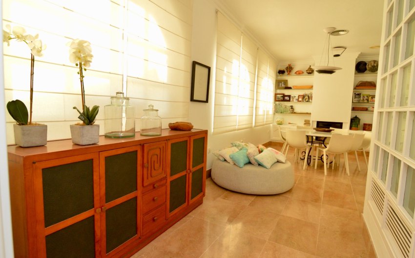 Revente - Villa -
Torrevieja - Torreta