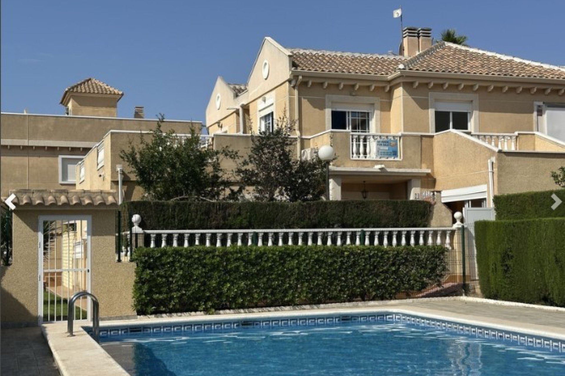 Revente - Villa -
Torrevieja