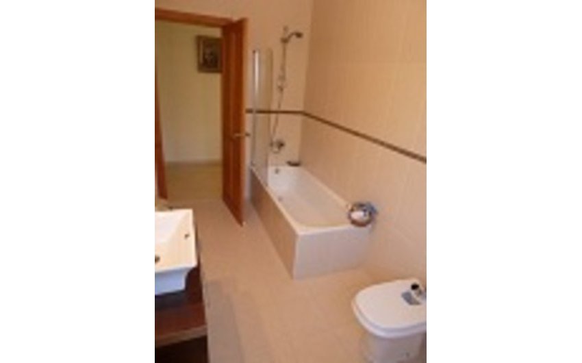 Revente - Villa -
Valle de Abdalajis - Inland