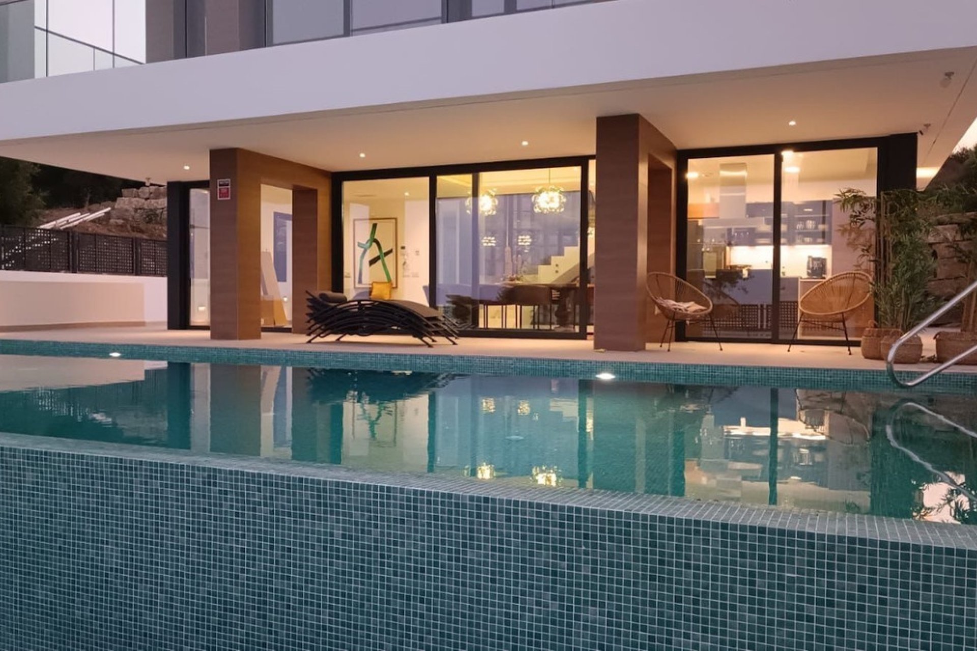 Revente - Villa -
Valle Romano Golf - Inland