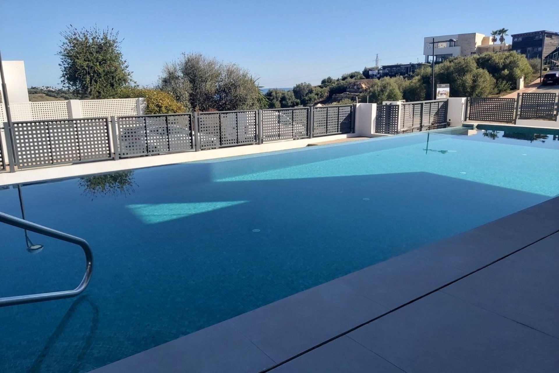 Revente - Villa -
Valle Romano Golf - Inland