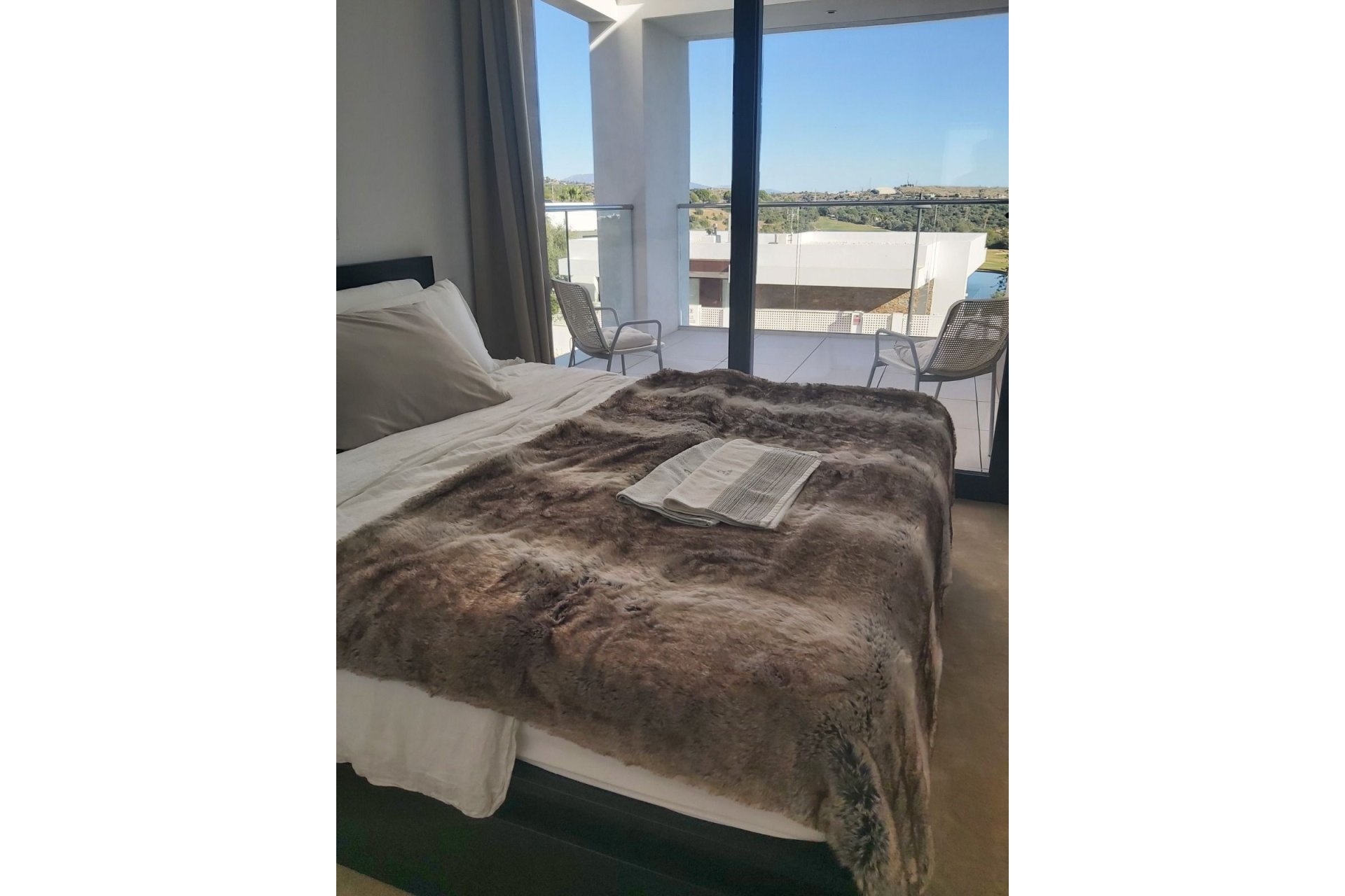 Revente - Villa -
Valle Romano Golf - Inland