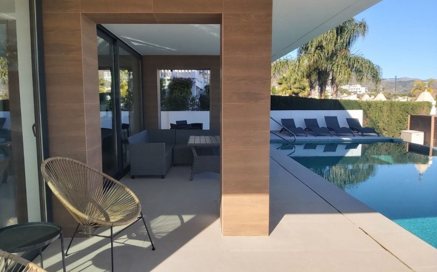 Revente - Villa -
Valle Romano Golf - Inland