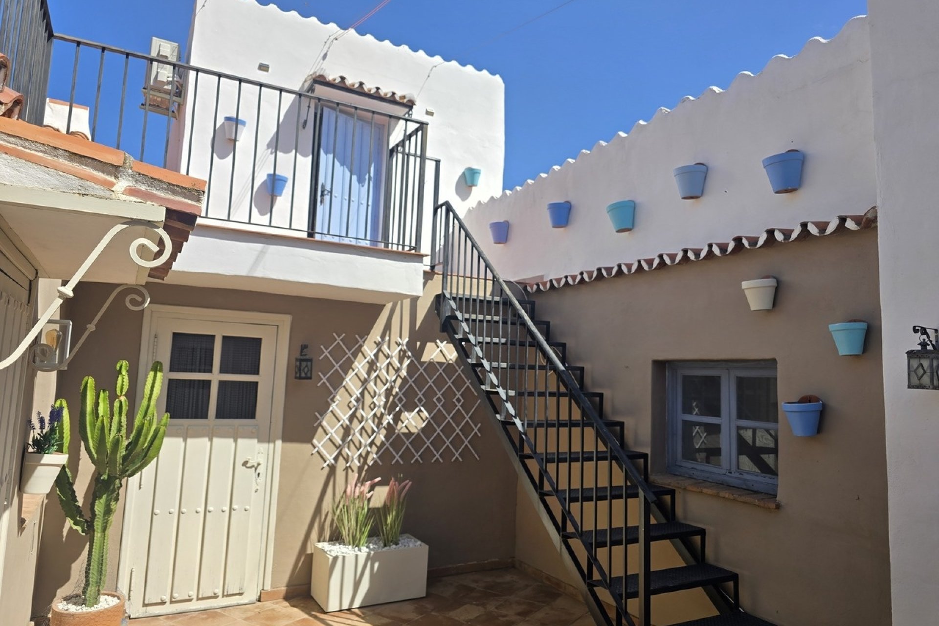 Revente - Villa -
Vélez-Málaga - Costa del Sol