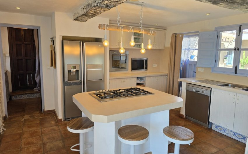 Revente - Villa -
Vélez-Málaga - Costa del Sol