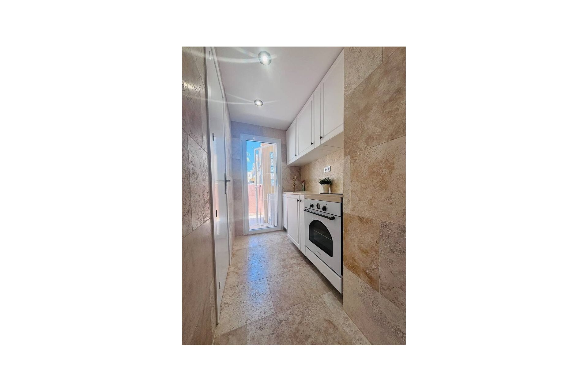 Revente - Villa -
Villamartin - Costa Blanca