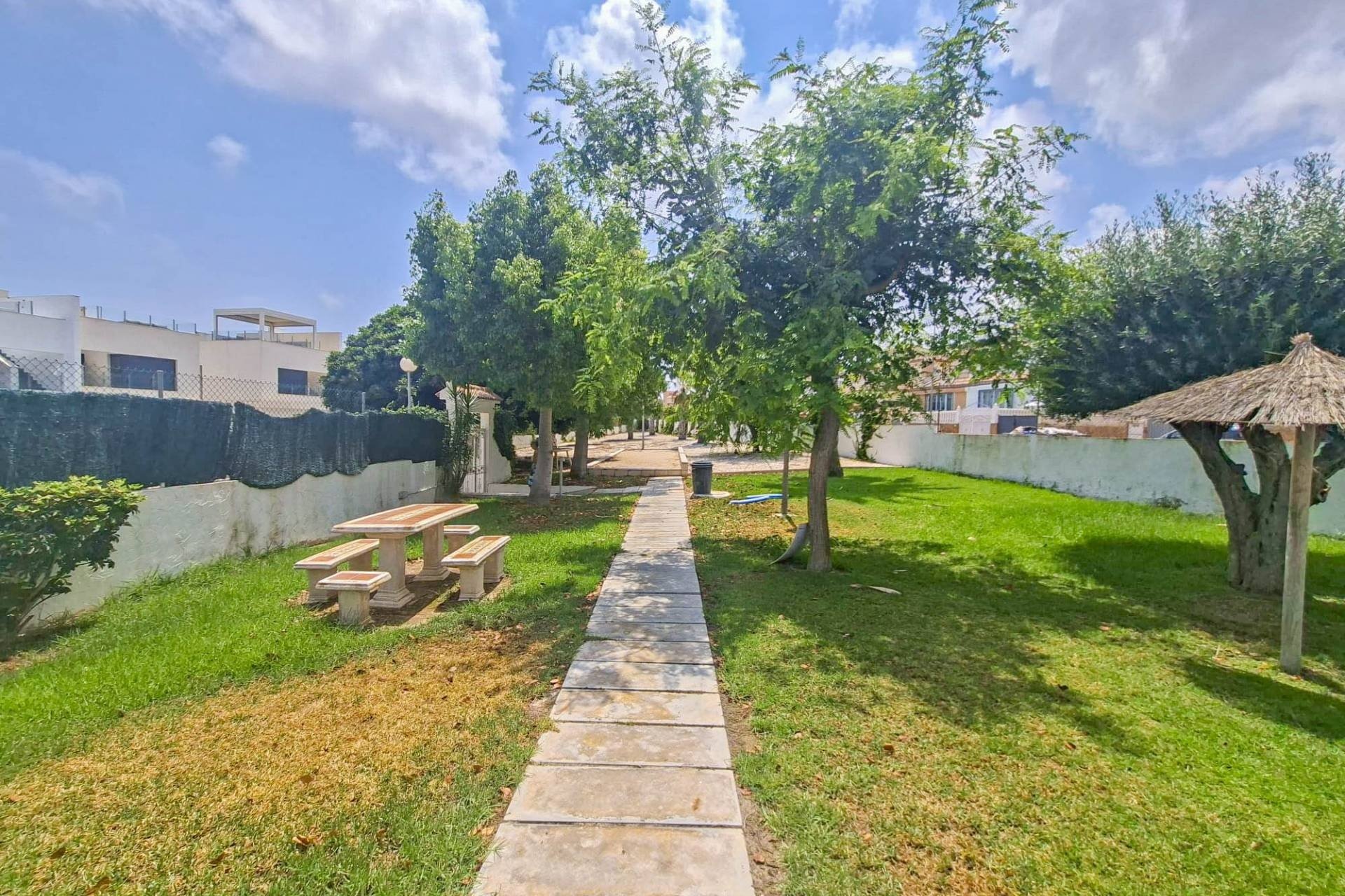 Revente - Villa -
Villamartin - Costa Blanca