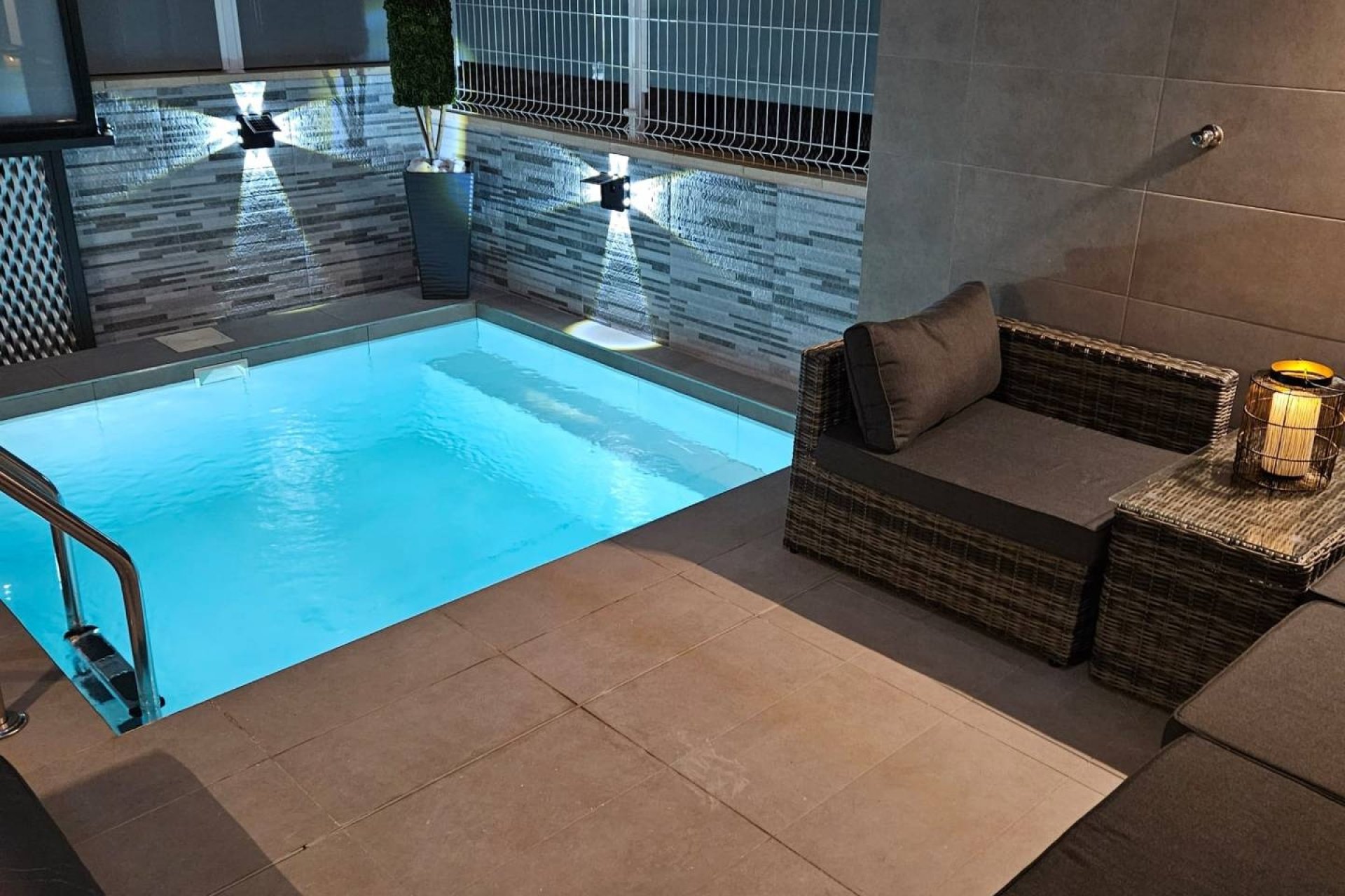 Revente - Villa -
Villamartin - Costa Blanca