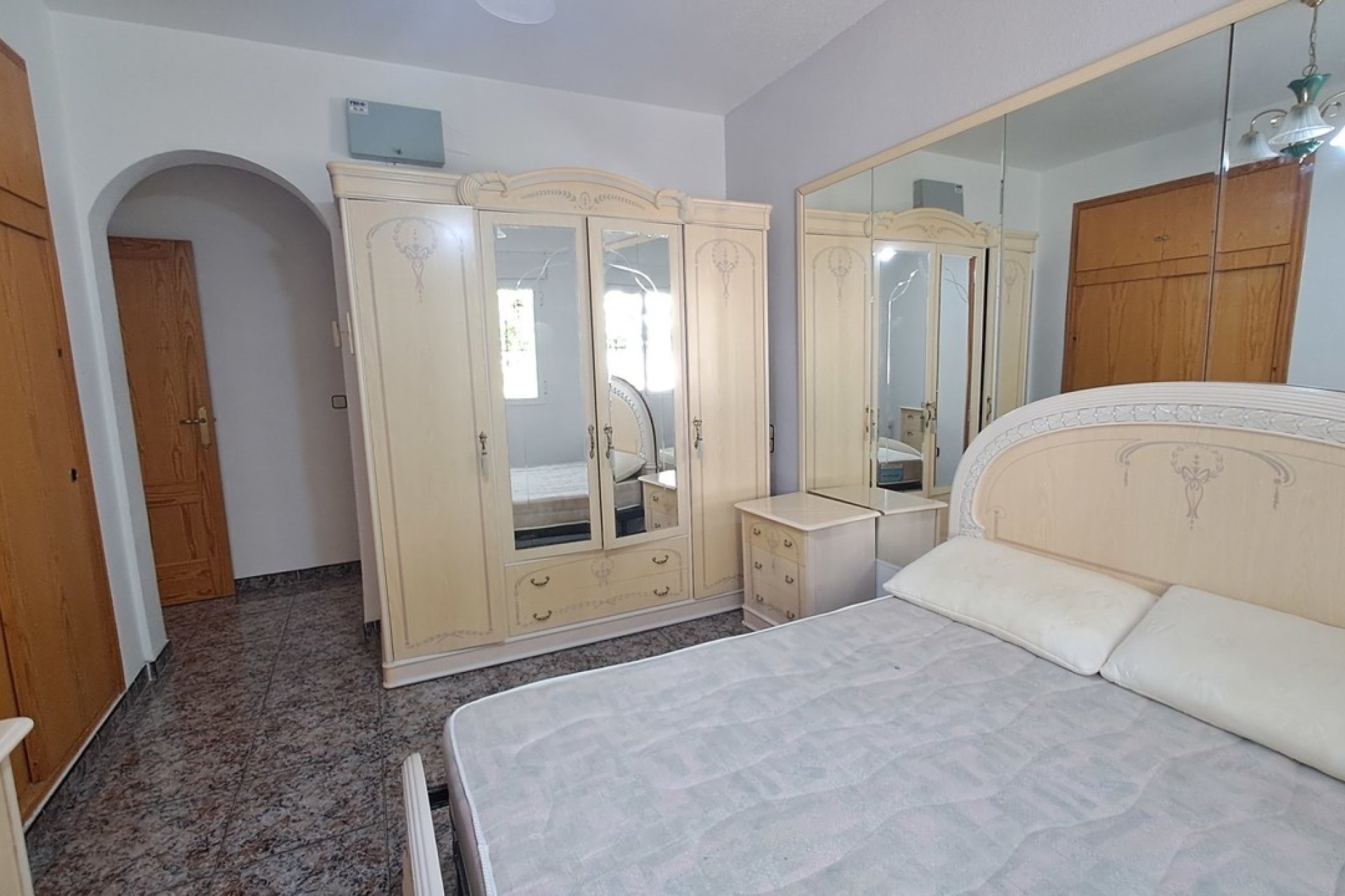 Revente - Villa -
Villamartin - Costa Blanca