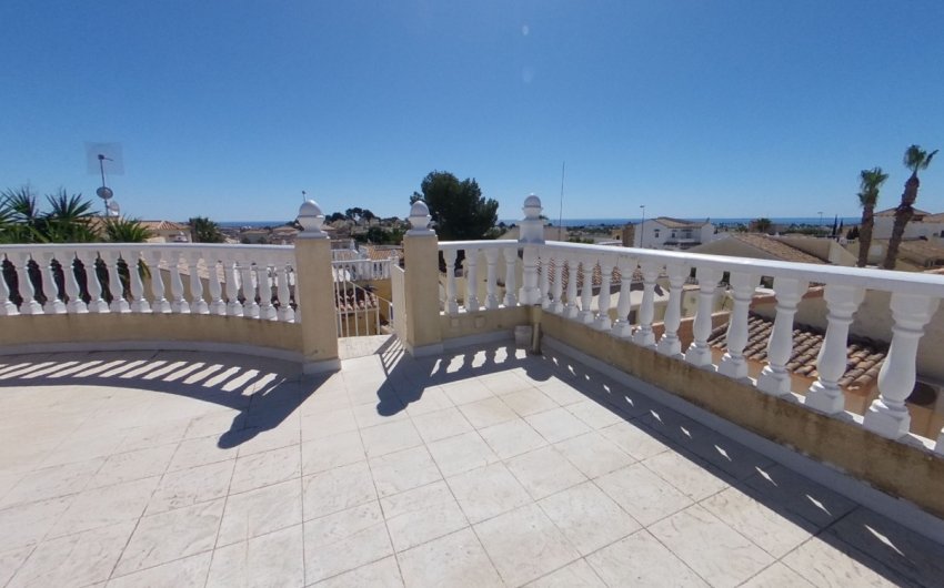 Revente - Villa -
Villamartin - Costa Blanca