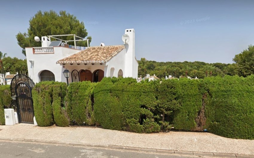 Revente - Villa -
Villamartin - Costa Blanca