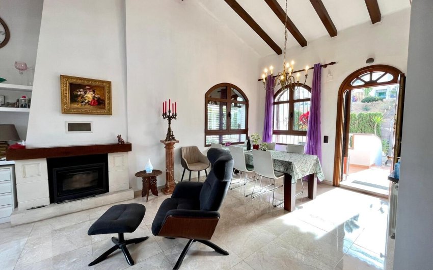 Revente - Villa -
Villamartin - Costa Blanca