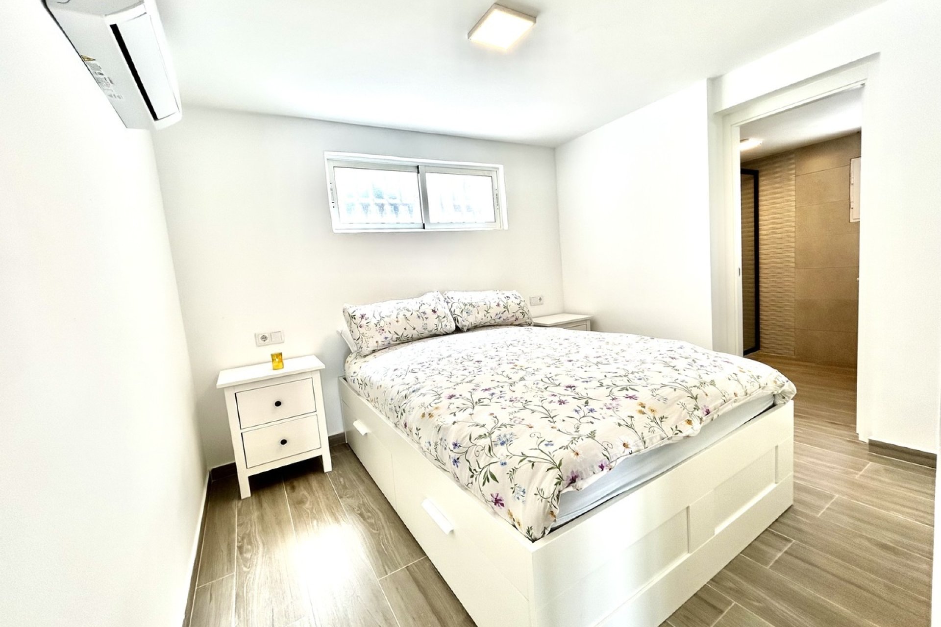 Revente - Villa -
Villamartin - Costa Blanca