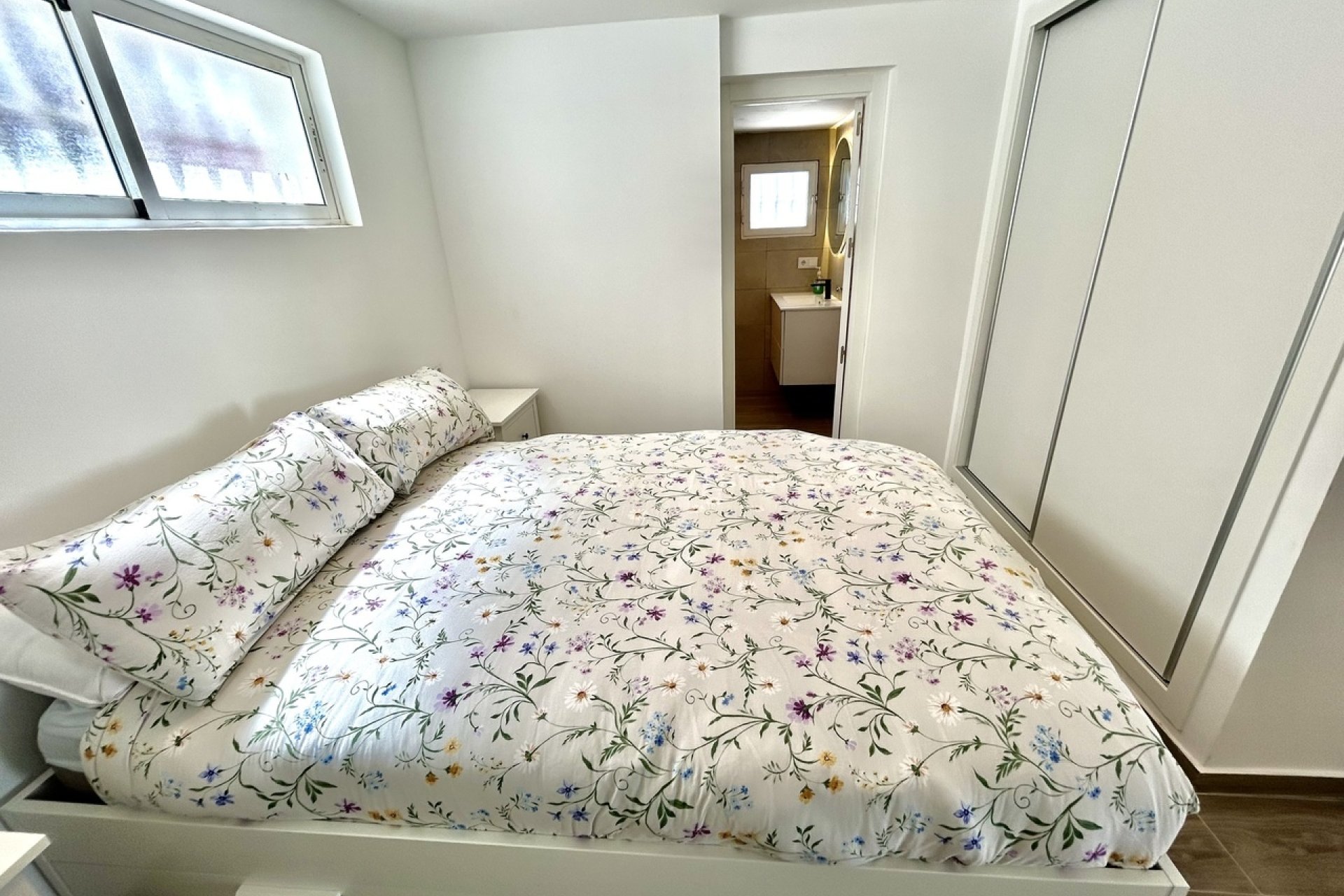 Revente - Villa -
Villamartin - Costa Blanca