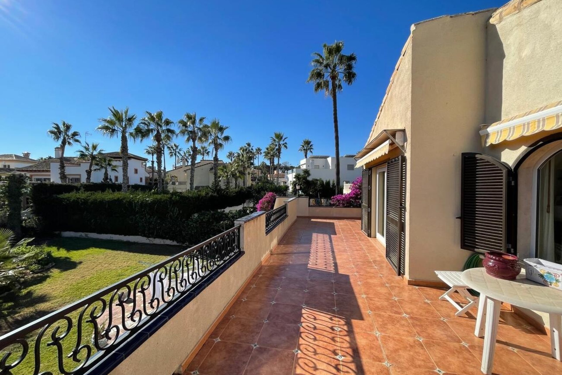 Revente - Villa -
Villamartin - Costa Blanca