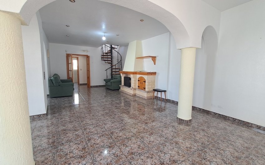 Revente - Villa -
Villamartin - Costa Blanca