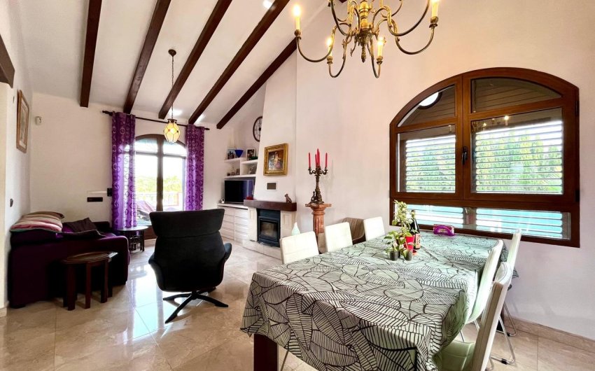Revente - Villa -
Villamartin - Costa Blanca