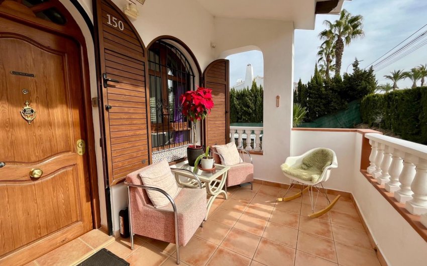 Revente - Villa -
Villamartin - Costa Blanca