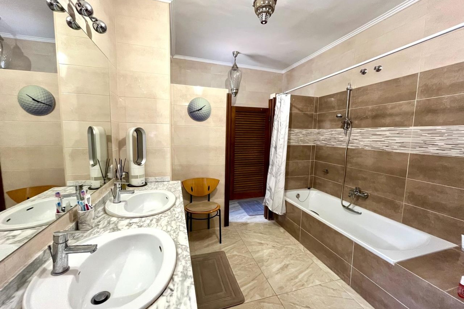 Revente - Villa -
Villamartin - Costa Blanca