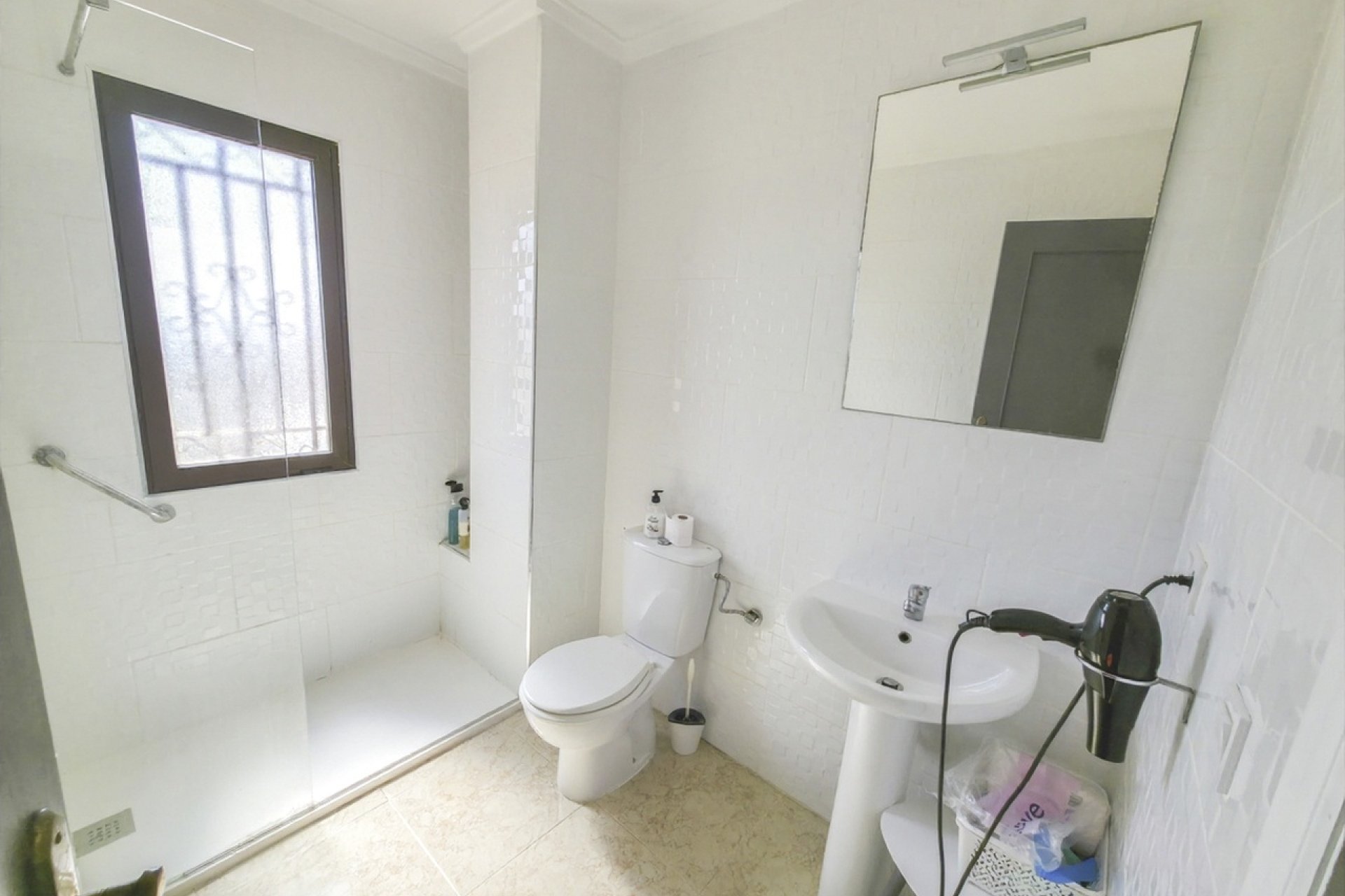 Revente - Villa -
Villamartin - Costa Blanca