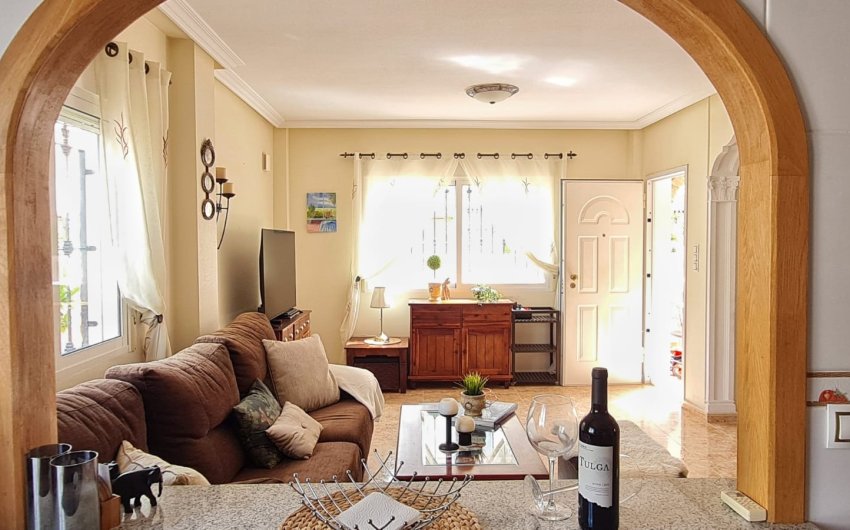 Revente - Villa -
Villamartin - Costa Blanca