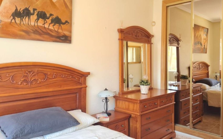 Revente - Villa -
Villamartin - Costa Blanca