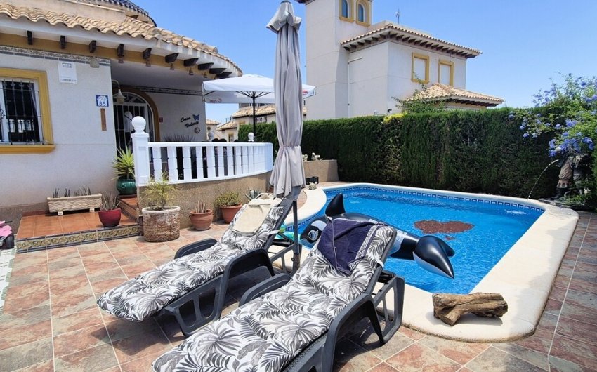 Revente - Villa -
Villamartin - Costa Blanca